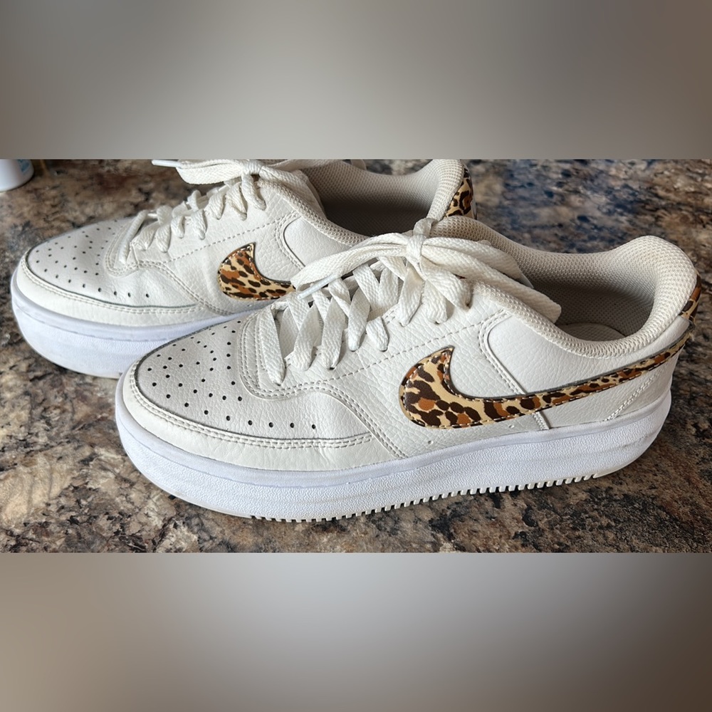Nike court vision